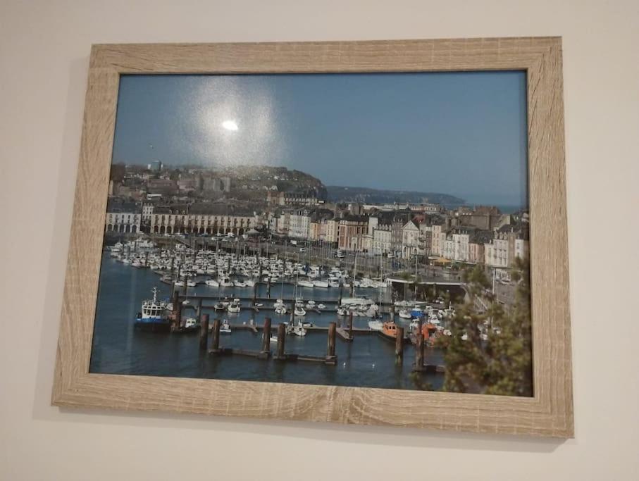House Of Twenty, Calme,rue Pietonne, Proche De La Mer, Wifi Gratuit Apartment *